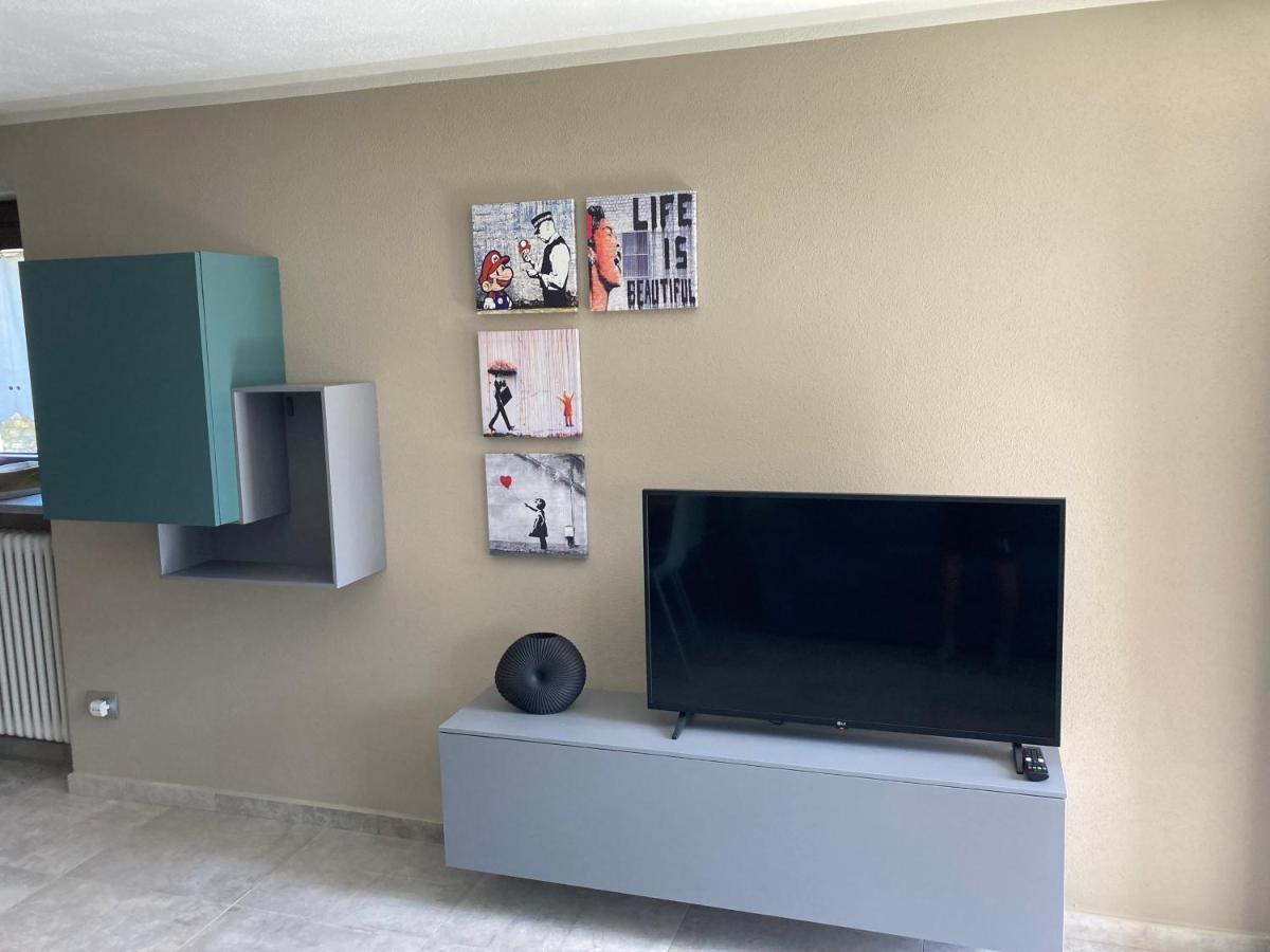 הוילה אאוסטה Senin House מראה חיצוני תמונה