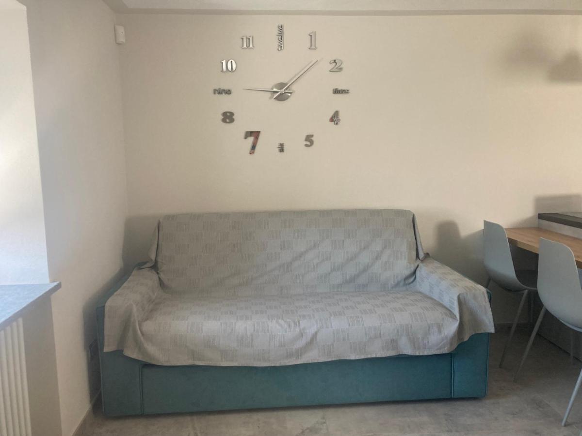 הוילה אאוסטה Senin House מראה חיצוני תמונה